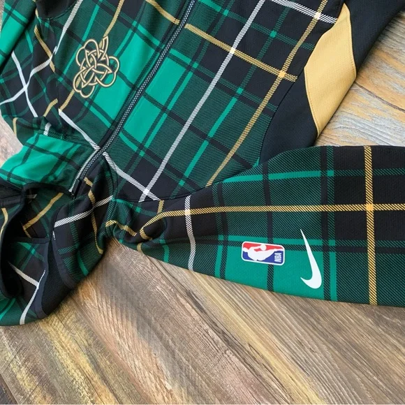 Nike dry fit special edition Boston Celtics  New never worn - Picture 4 of 10